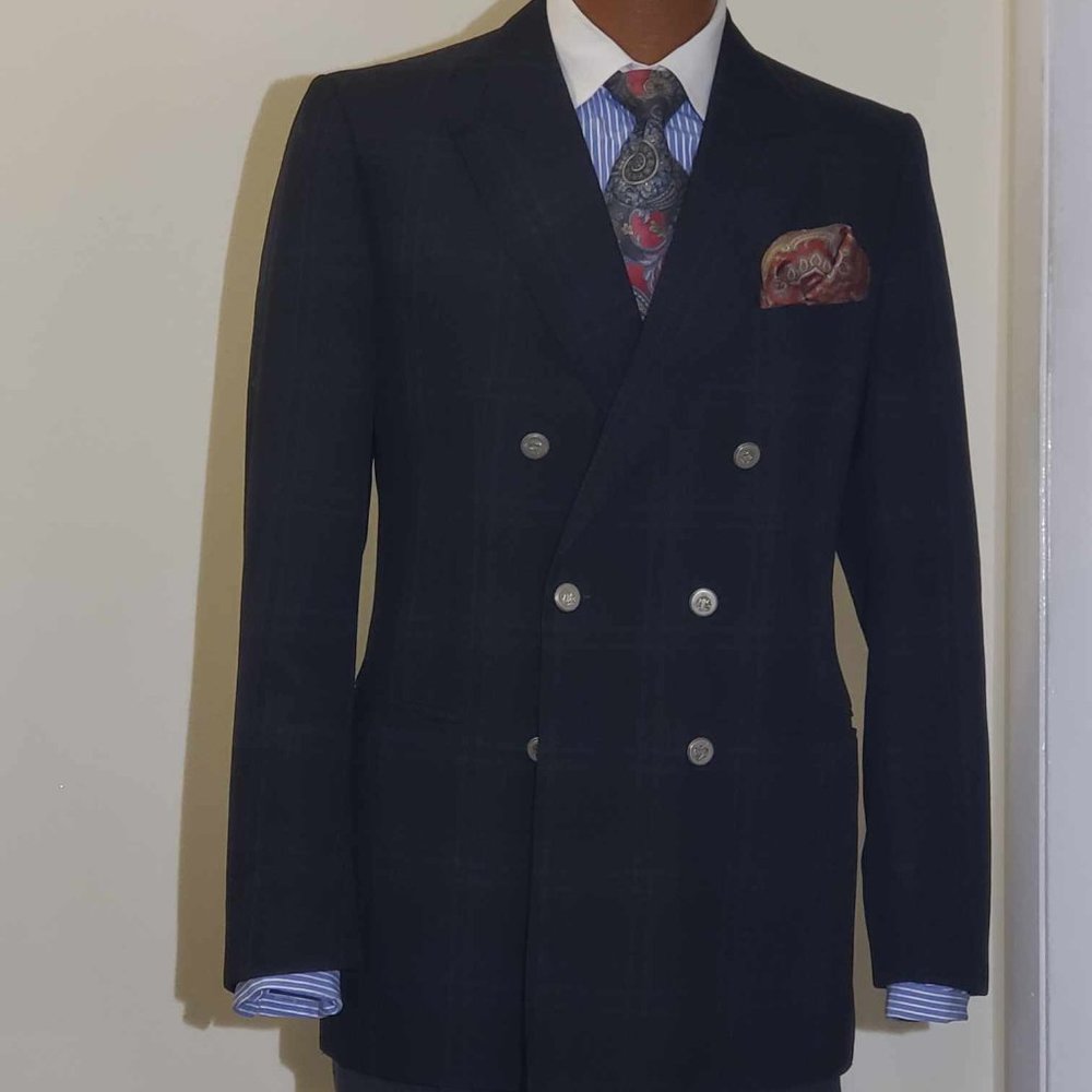slim-fitting modern black plaid double breasted two button jacket 38R